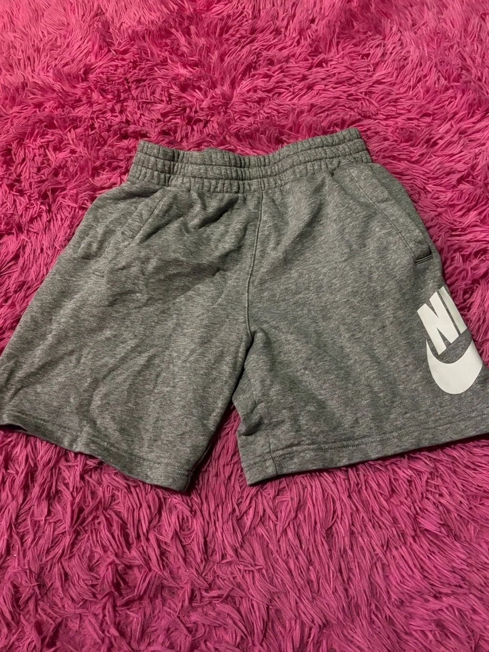 Nike Sportswear Club Fleece Big Kids' French Terry Shorts/Size Large